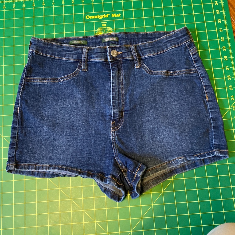 Wild Fable Medium Blue High Rise Stretch Shorts
